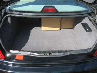 Illustration for article titled How About A 1992 BMW 850i With A 6-Speed For $9,000?